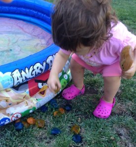 Ahora con la mano...