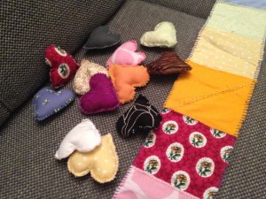 El arco iris y los corazones 